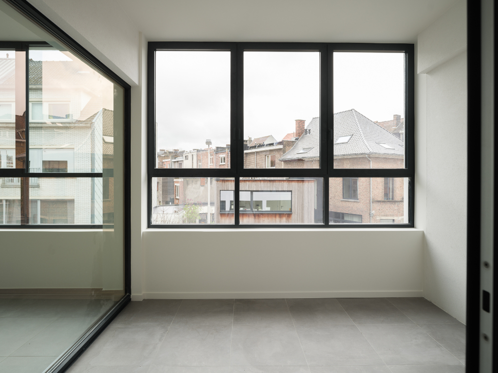 Eénslaapkamerappartement met inpandig terras, gelegen in de buurt van Gent-Sint-Pieters. - foto 4