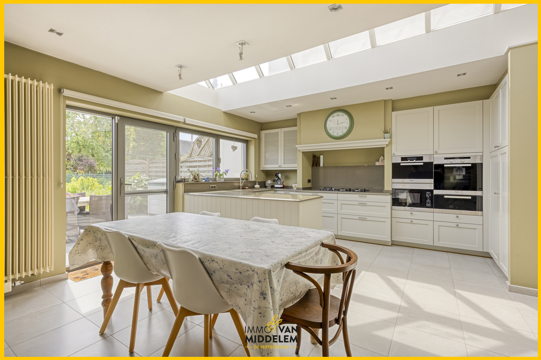 RUIME WONING MET 3 KAMERS, BUREAU, TUIN & GARAGE - foto 4