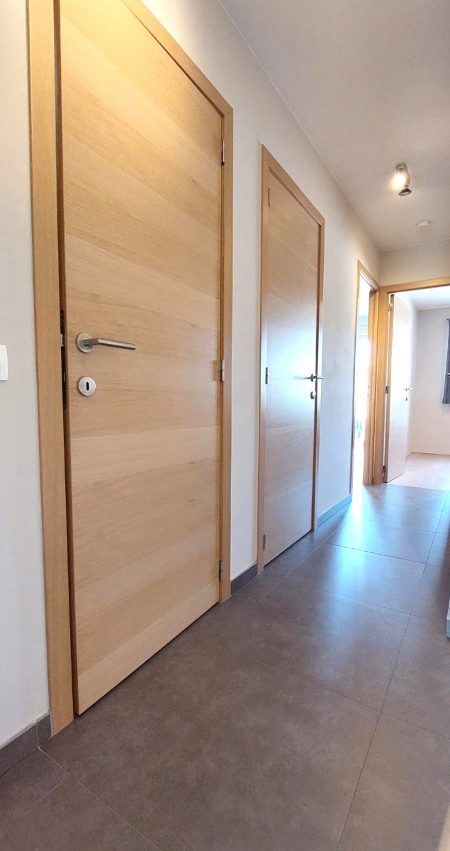 Prachtig appartement met 2 kamers, zonneterras, balkon en parkingplaats te Bredene - photo 5