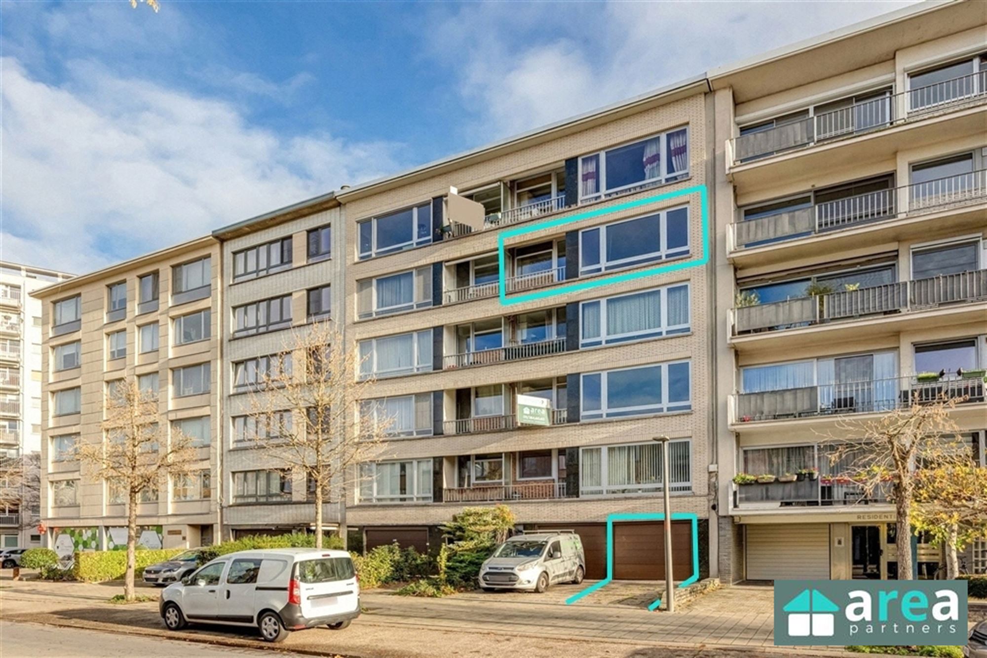 Ruim appartement met 3 kamers en terras op toplocatie! - foto 1