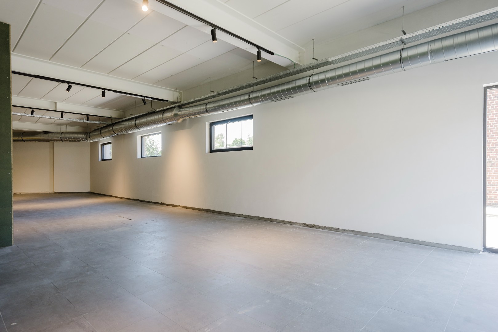 Commercial for rent in Ingelmunster - photo 5