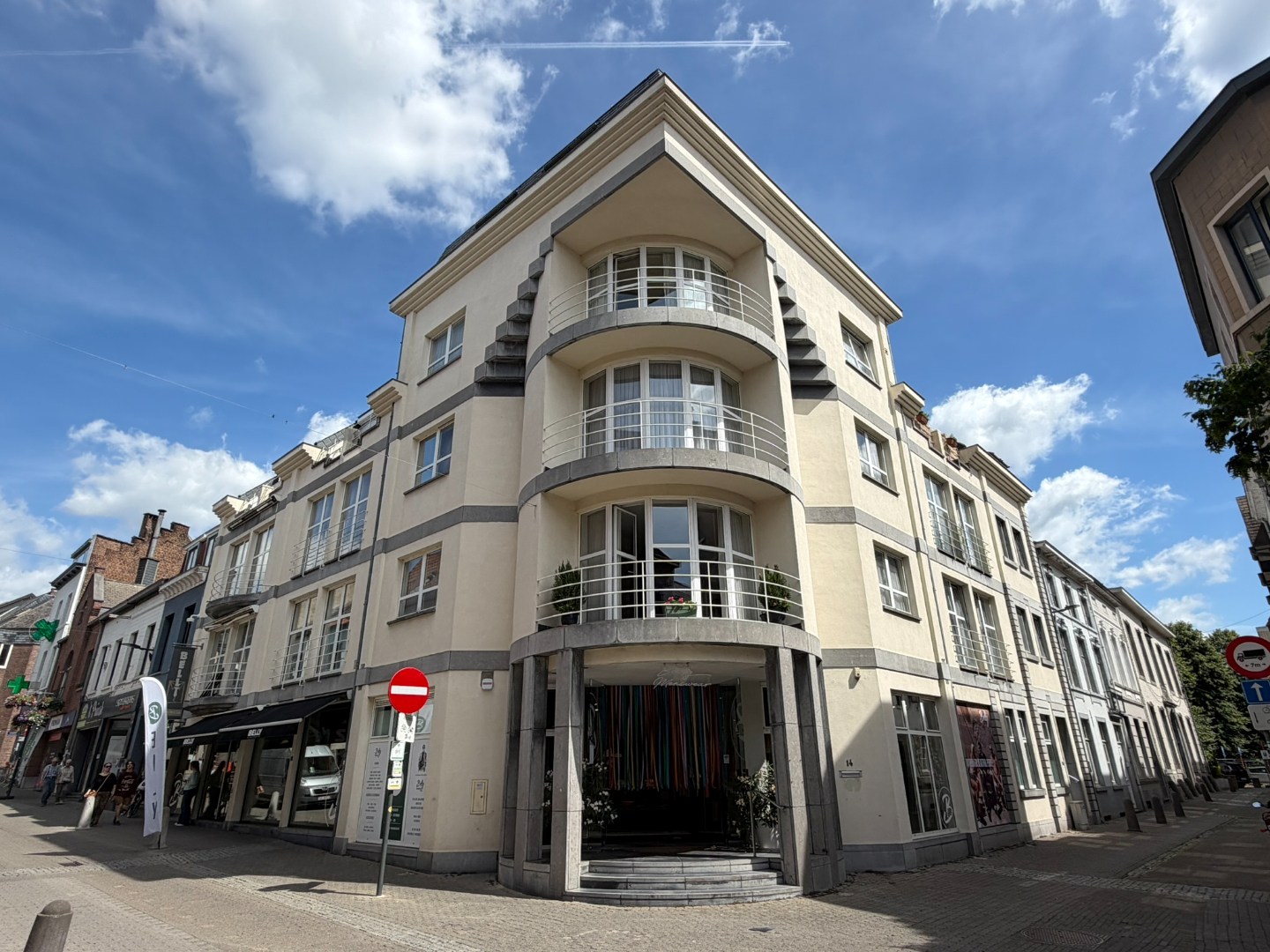 3 slaapkamer appartement in centrum Halle - foto 1