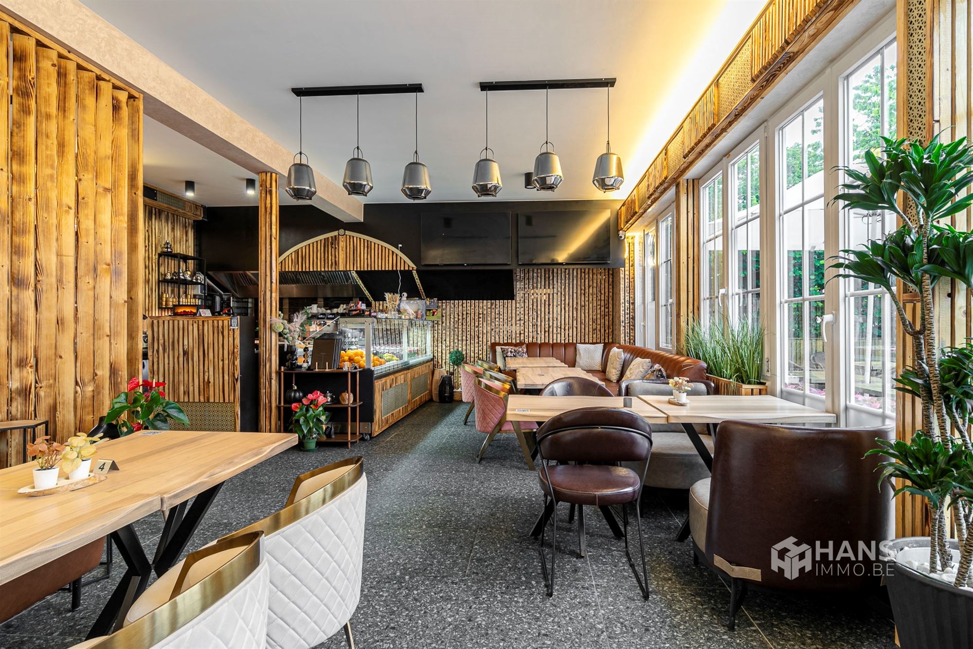 Verhuurd handelsgelijkvloers (100 m²) in Wilrijk - foto 4