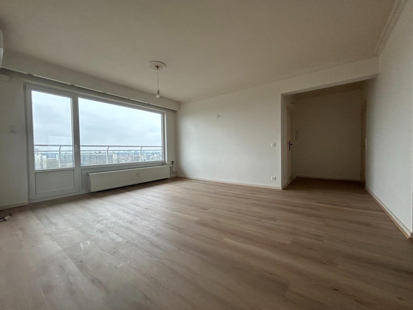 Appartement te huur in Berchem met 2 slaapkamers - foto 2