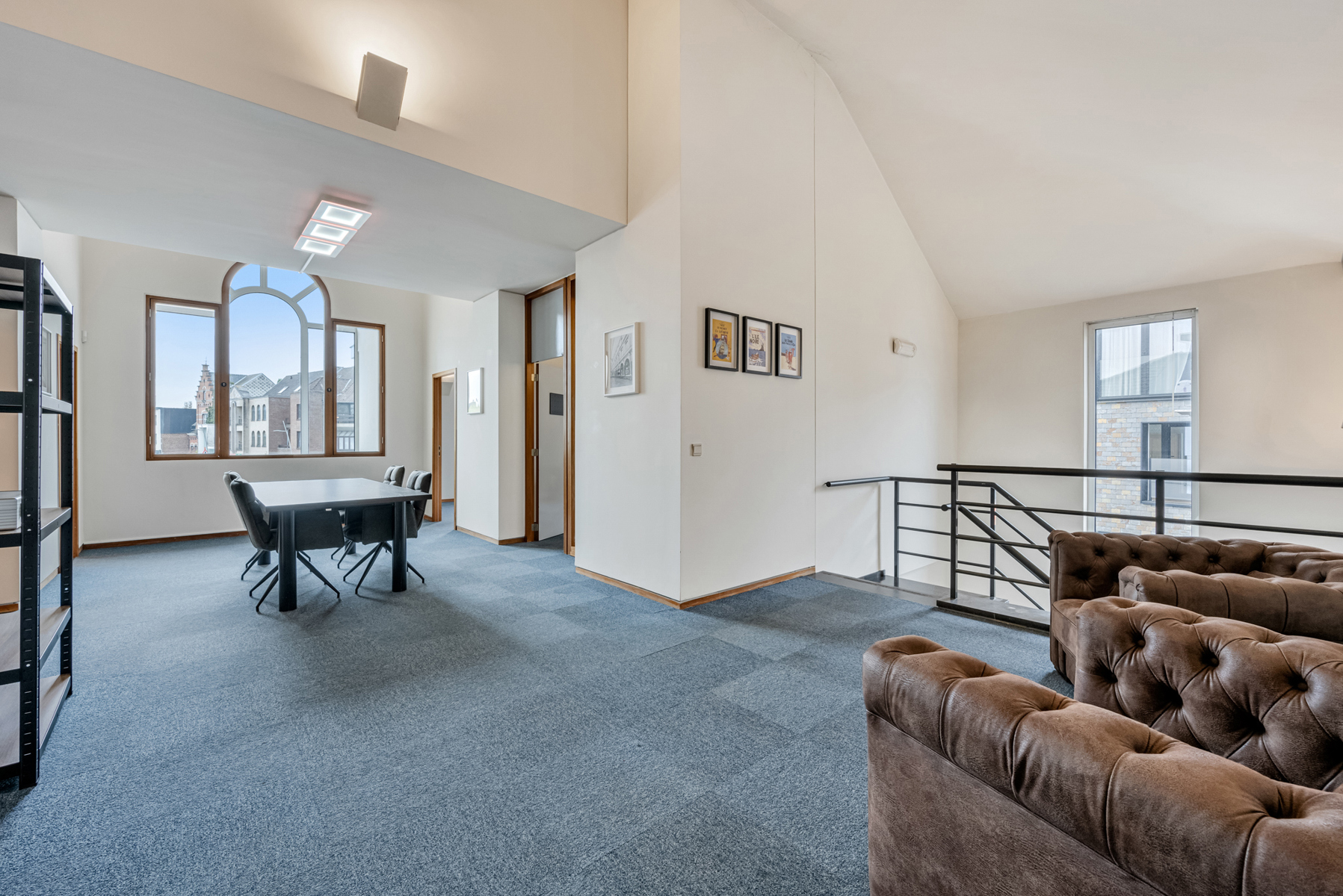 Kantoorruimte op topligging in hartje Ternat - foto 1