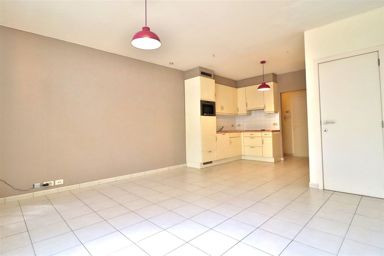 Apartment for rent in Kortrijk with 1 bedroom - photo 3