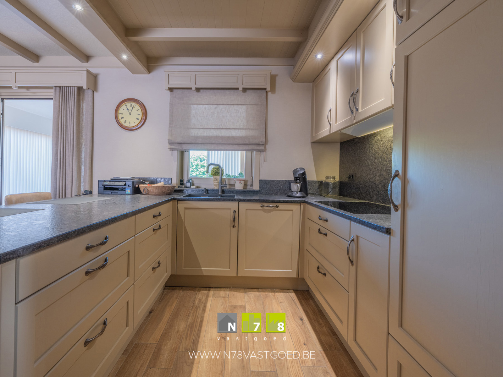 Commercial for sale in Maaseik - photo 4