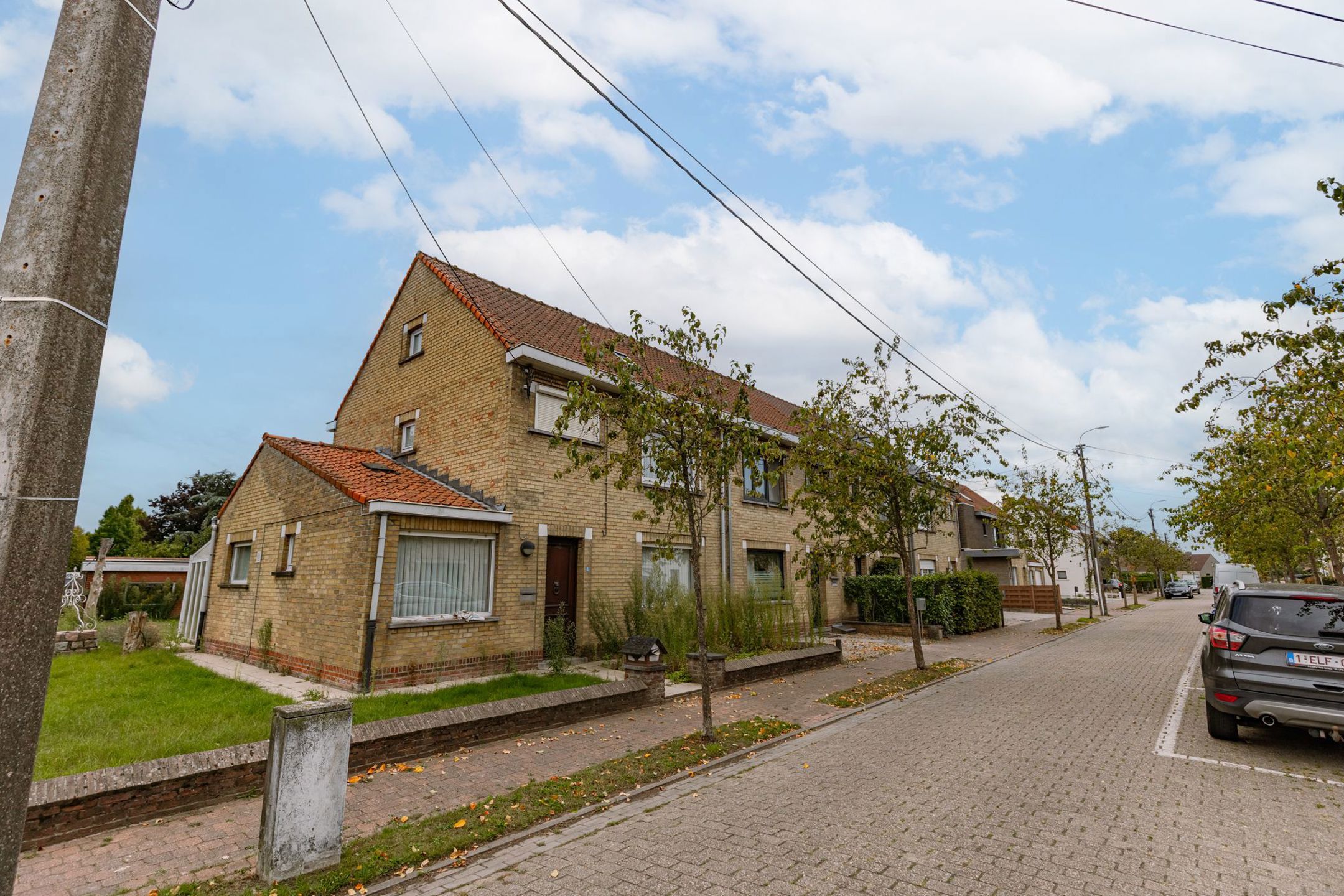 Te renoveren woning met 4 slaapkamers in hartje Torhout - foto 4