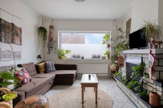 Charmante woning op een uitzonderlijk ruim perceel van 93,71 are aan de Horenweg in Tielt-Winge, op de grens met Bekkevoort. Een ideale ligging in...