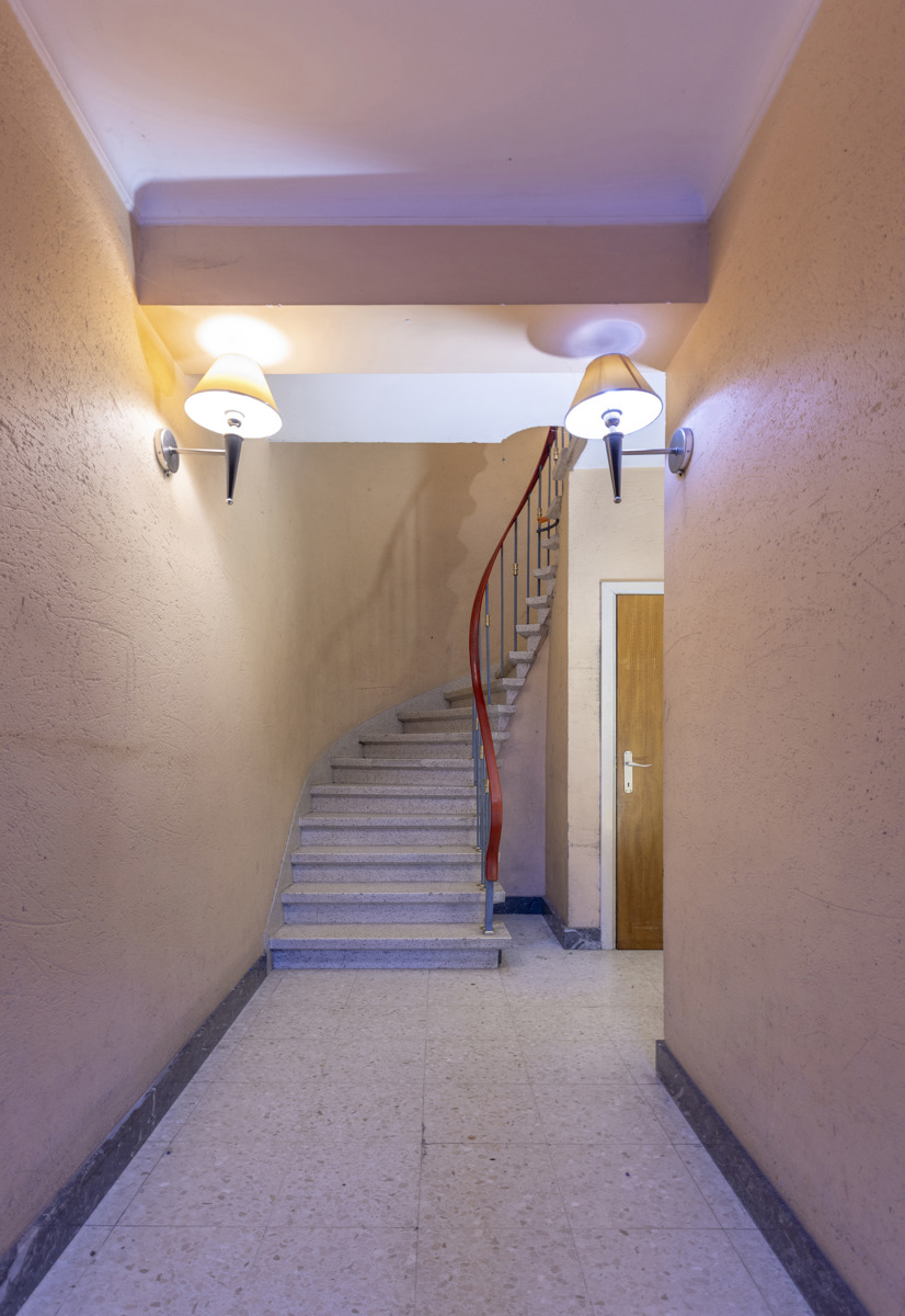 Opbrengsteigendom met 4 appartementen en 4 garageboxen  - foto 4