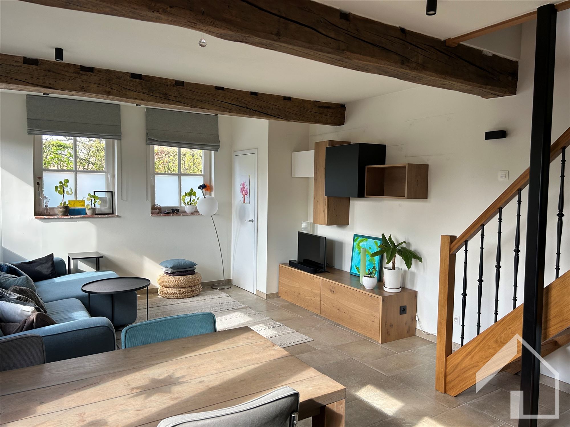 Knus huis in een rustige straat - foto 2