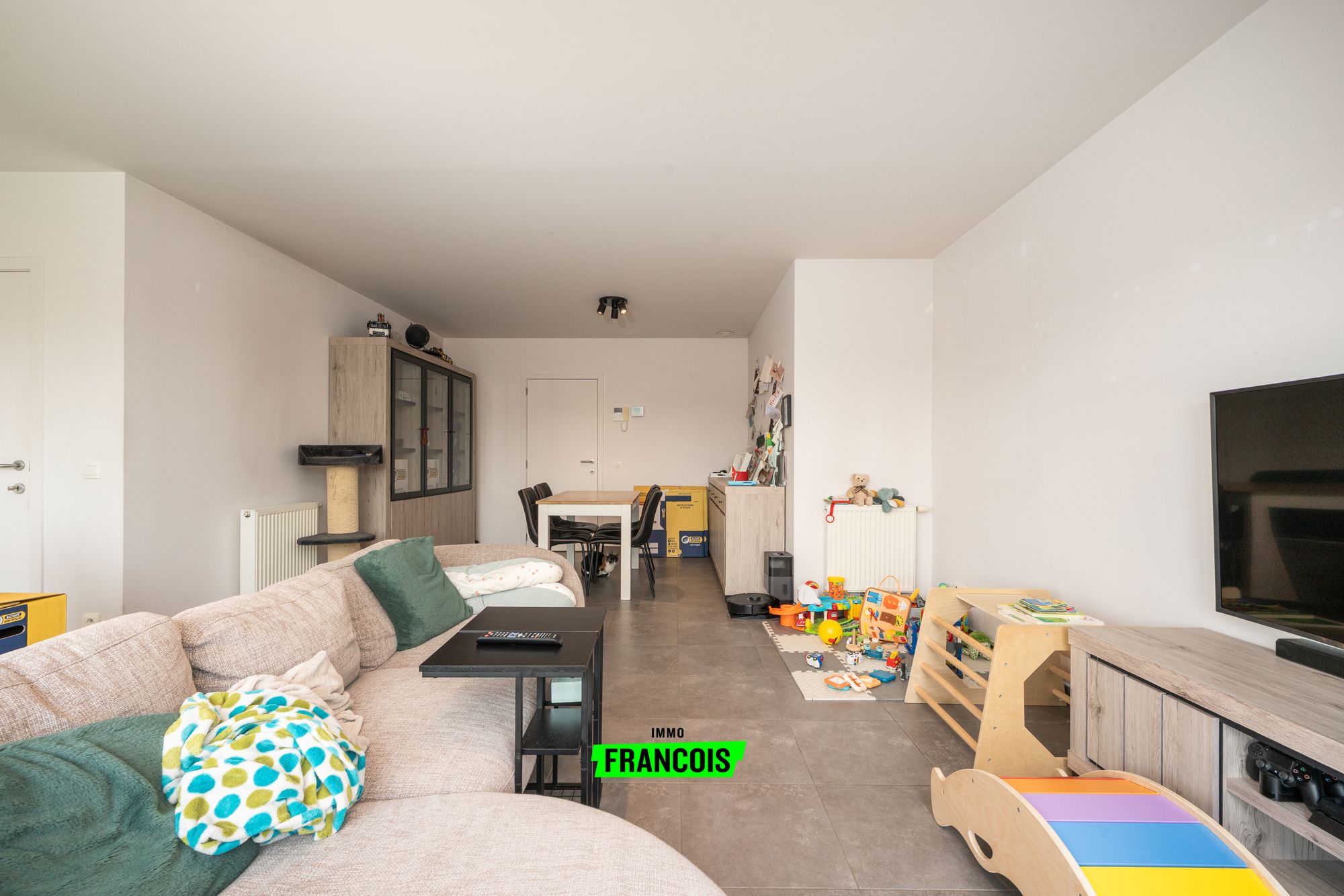 Appartement met 2 slaapkamers en garage in centrum Loppem - foto 4