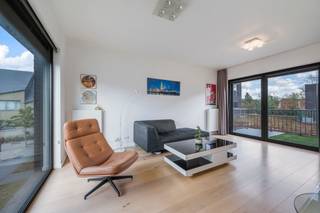 Bent u op zoek naar een super leuke gezinswoning met 3 slaapkamers, een tuin én een garagebox op Linkeroever? Lees hier dan zeker even...