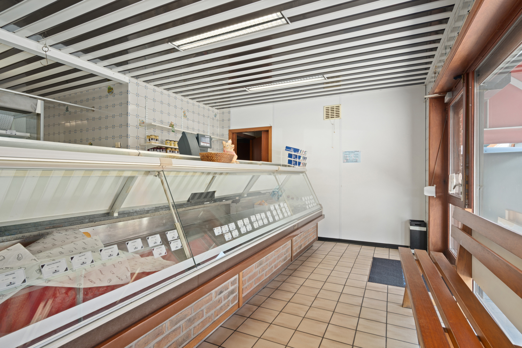 Commercial à vendre à Lede - photo 3