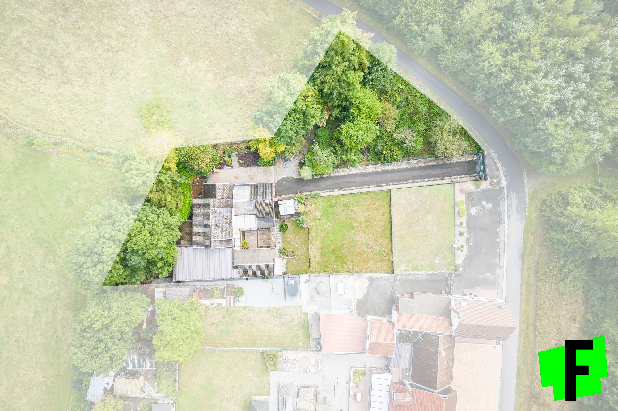 House for sale in Zottegem - photo 1