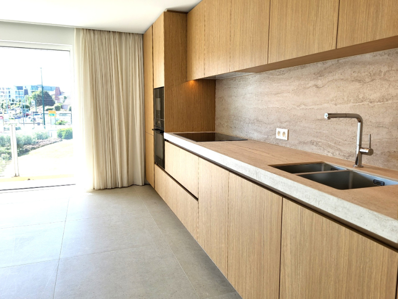 Magnifique appartement d'angle rénové de 3 chambres à vendre - photo 4