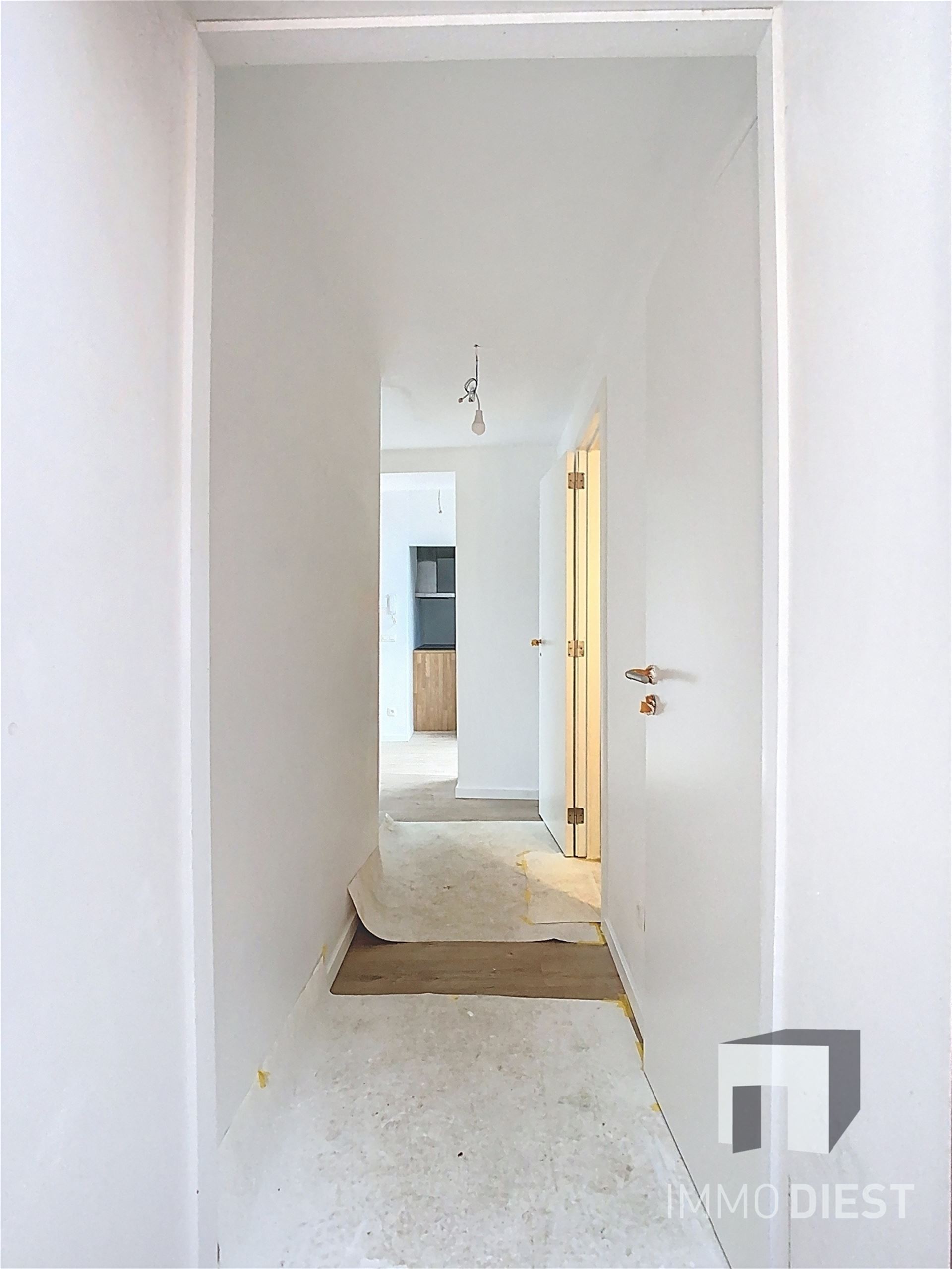 Knap appartement met terras en 1 slpk - centrum Diest - veel lichtinval - foto 3