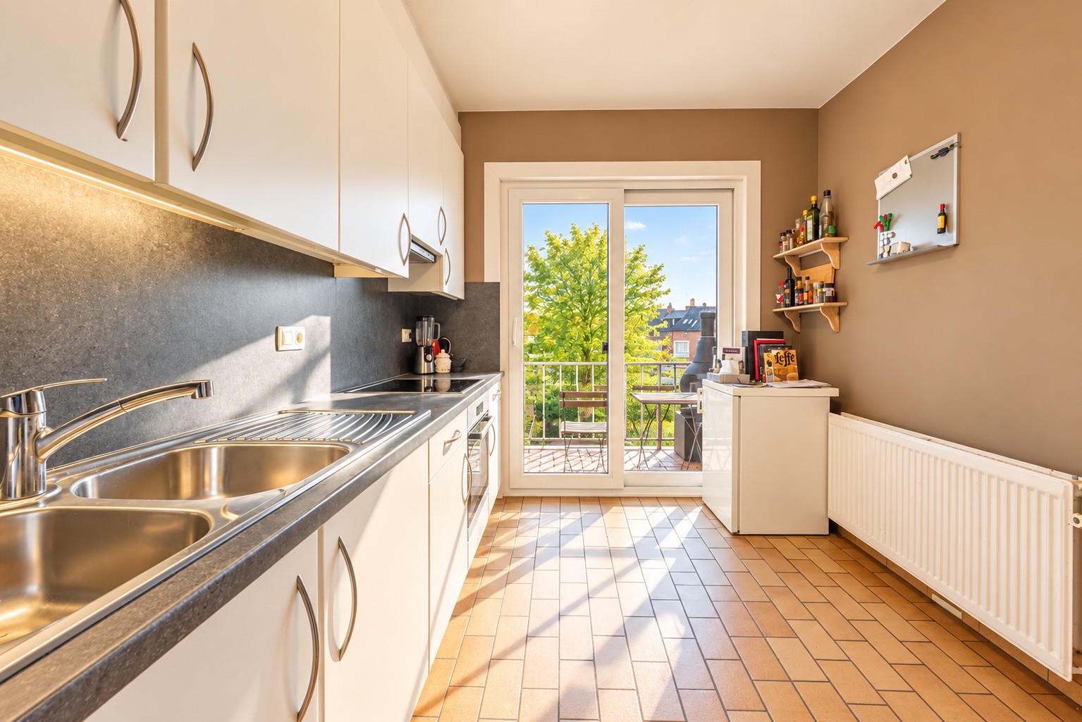 Appartement à vendre à Beveren-Kruibeke-Zwijndrecht avec 2 chambres - photo 5