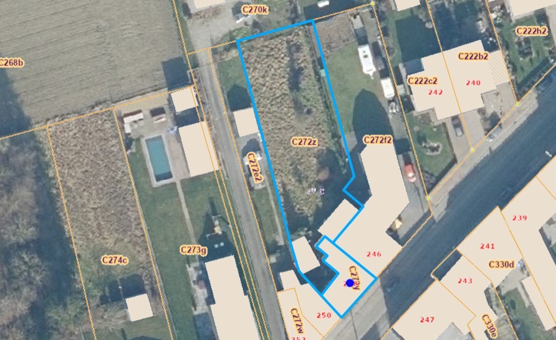 Perceel van 890m². - foto 1