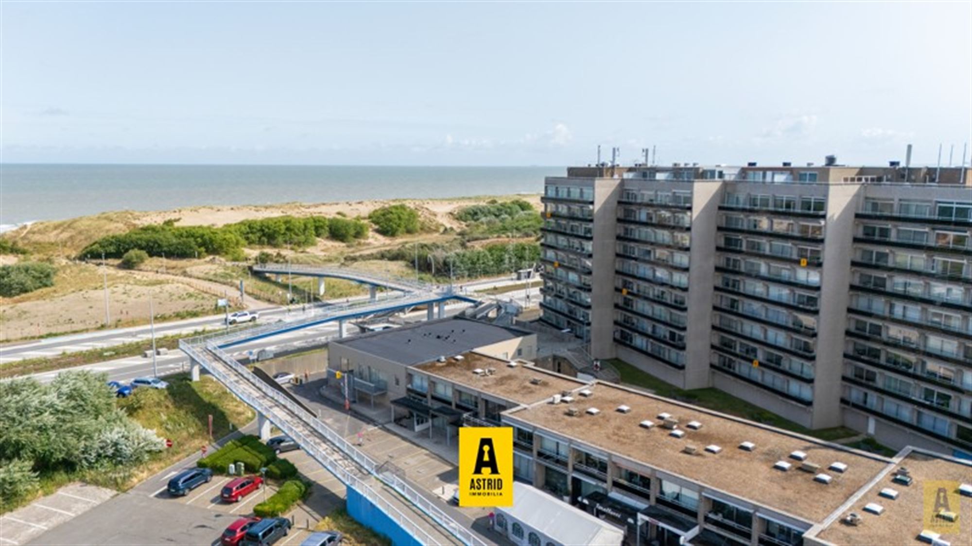 Zonnig appartement op toplocatie met mooie zicht in Bredene! - foto 1