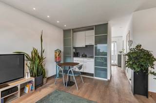 Dit instapklare appartement is de ideale keuze voor starters, alleenstaanden of investeerders.Bovendien is het momenteel verhuurd aan een betrouwbare...