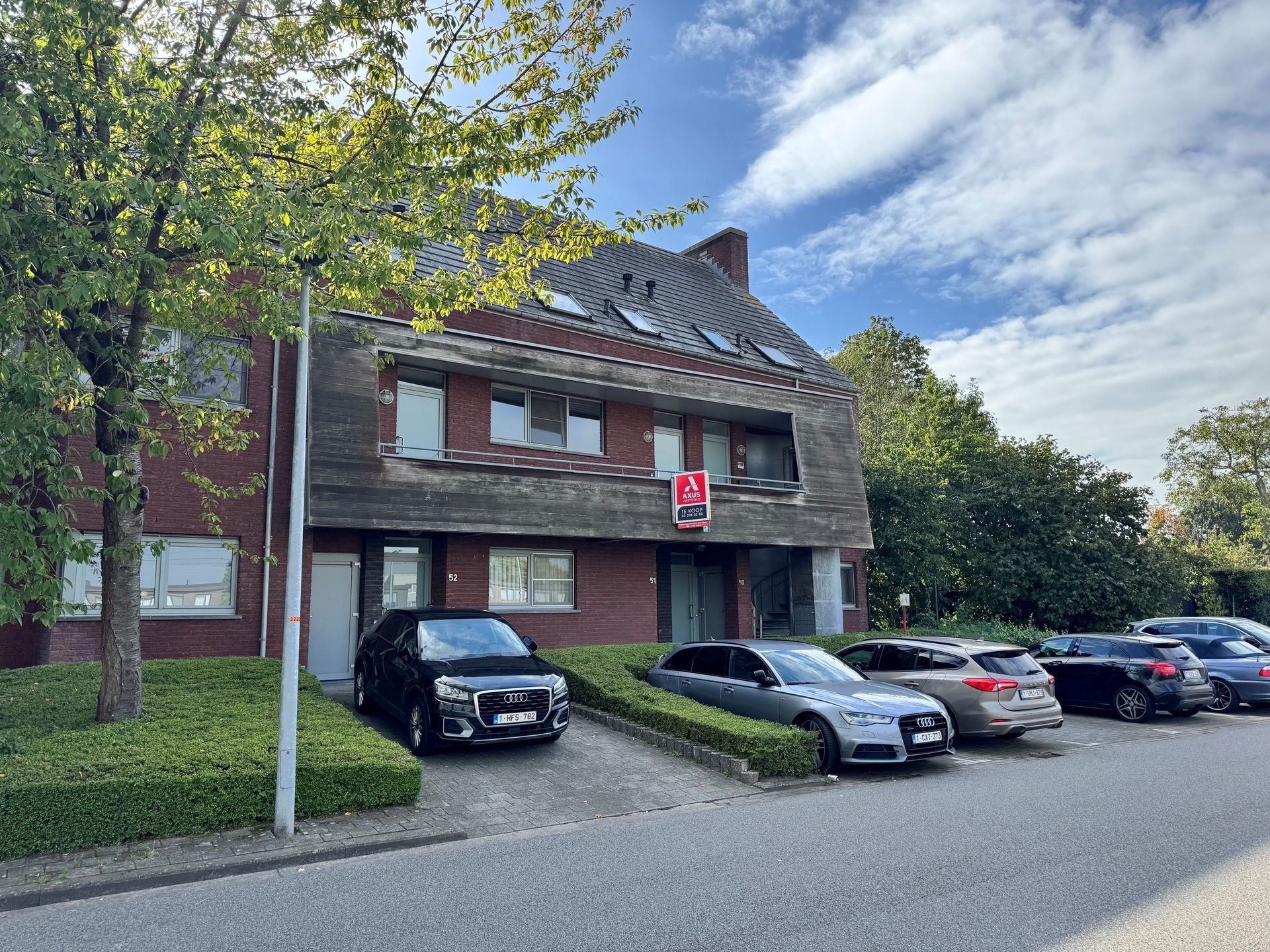 Triplex appartement met 4 slaapkamers, terras en garage - foto 1