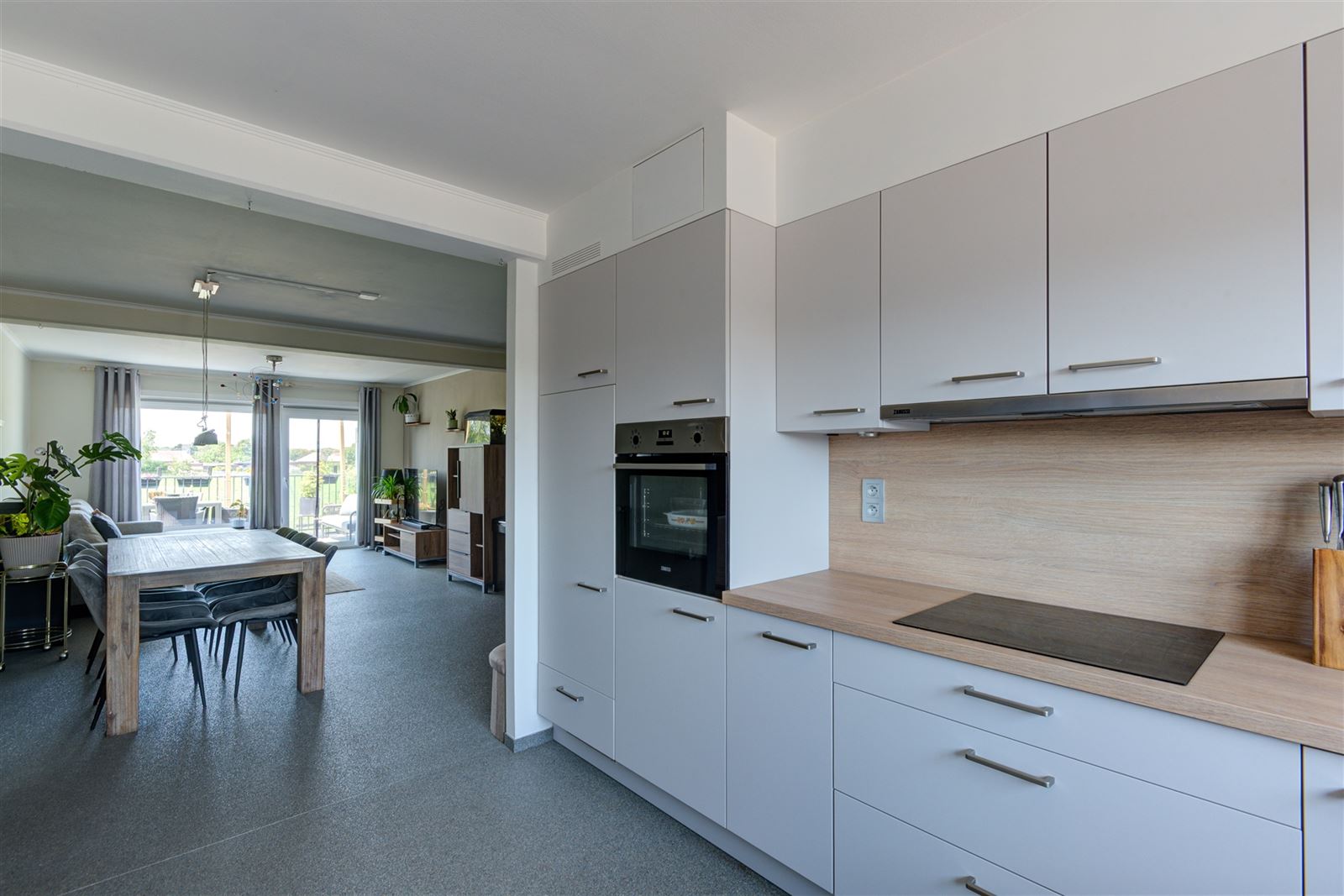 Gerenoveerd appartement met terras, tuin en vrij uitzicht - foto 5