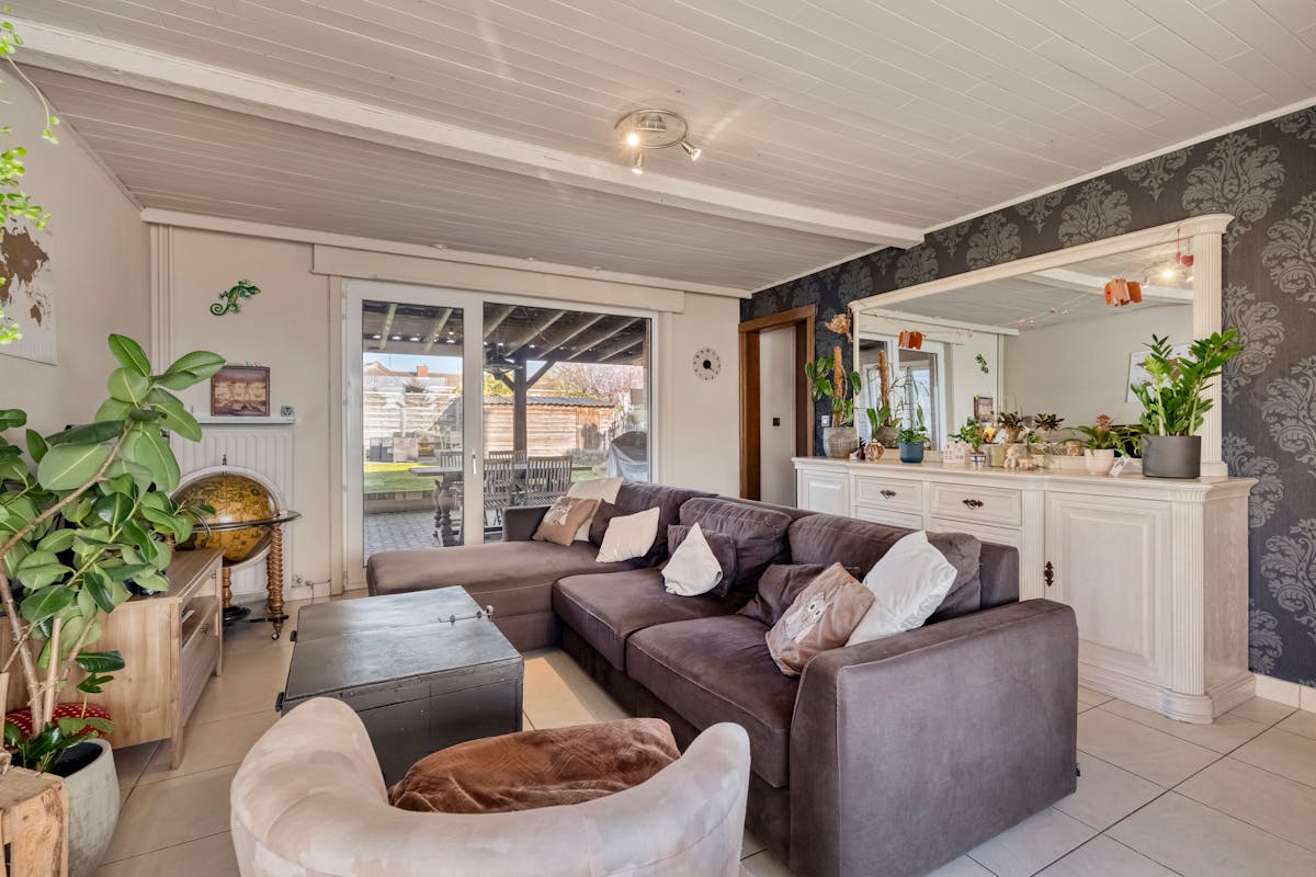 Instapklare woning met 4 slaapkamers in Ardooie. - foto 3