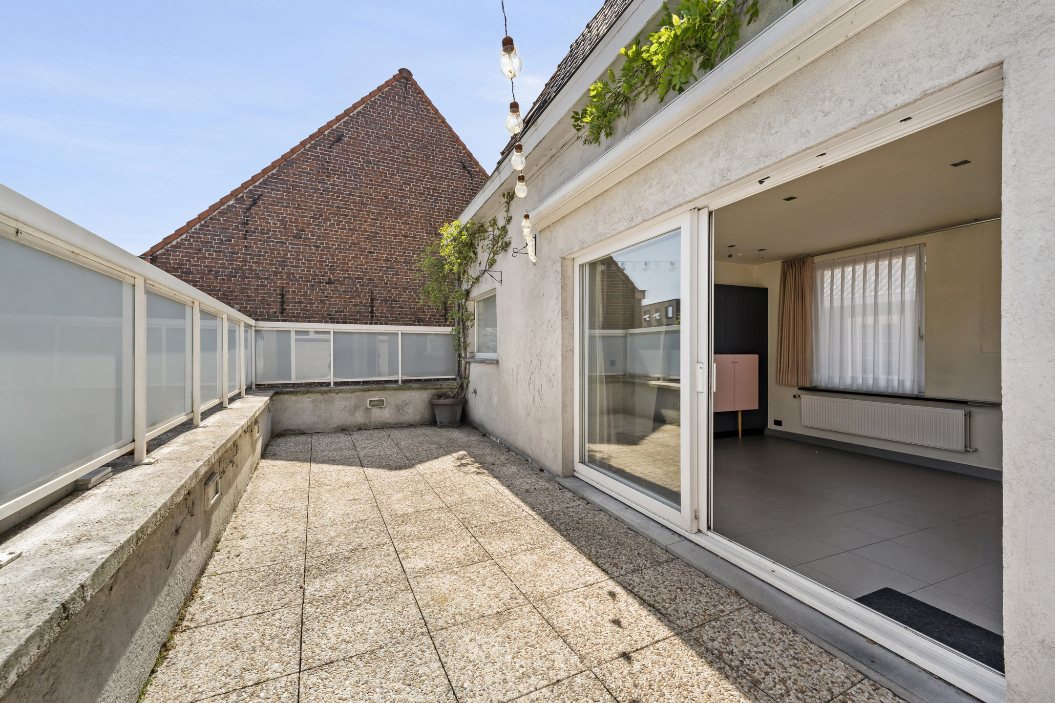 Charmant handelspand in het CENTRUM - foto 1