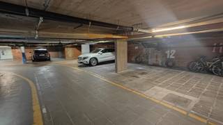 Underground, covered parking space for sale in the Solaria residence. The car park is located on the corner of Koninklijke Baan and Koninginnelaan...