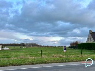 Ben je op zoek naar de perfecte plek om jouw droomwoning te bouwen?Deze ruime bouwgrond van 1409m² biedt je alle mogelijkheden op een toplocatie in...