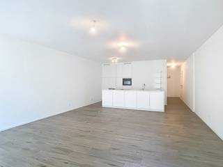 In het hart van Mechelen, in een van de meest charmante straten van de stad, bevindt zich dit ruime en lichtrijke appartement dat binnenkort...