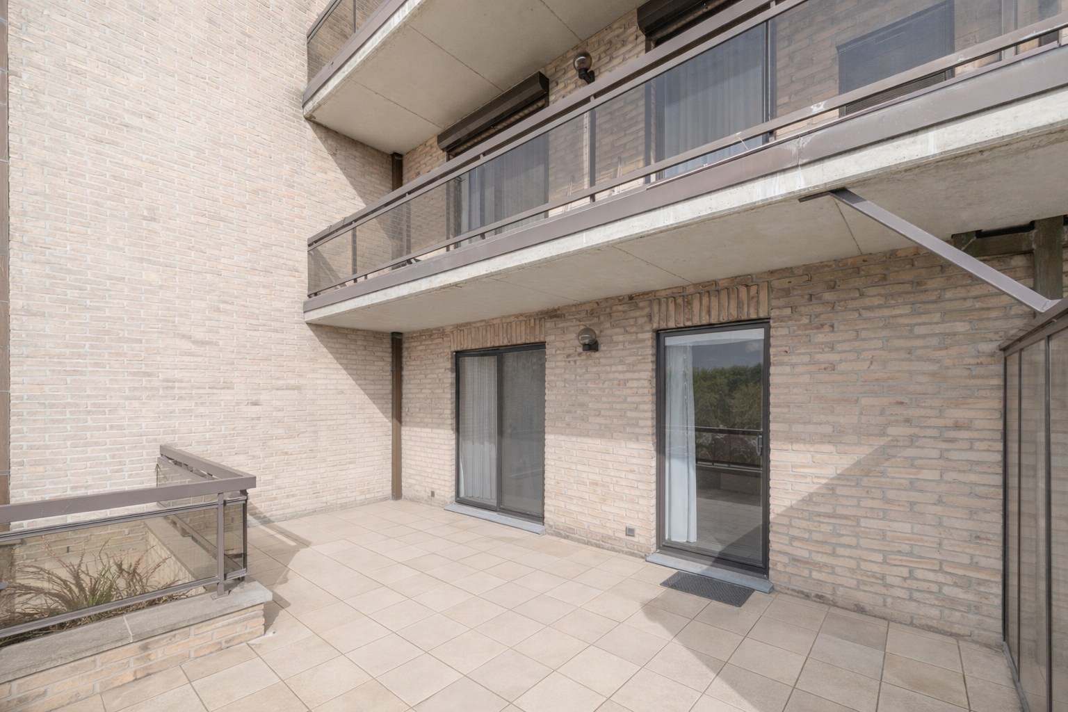 Gelijkvloers appartement te koop in Lokeren – nabij station en winkels - foto 2