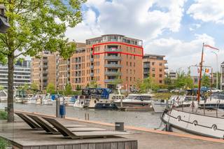 Appartement unique (154 m², 5ème étage, ascenseur) + terrasse ensoleillée (23 m²) près du centre de Hasselt avec vue sur le...