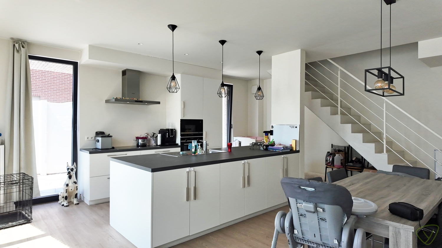 Modern en energiezuinig duplex-appartement met terras en parkeerplaats in het centrum van Zomergem - foto 4