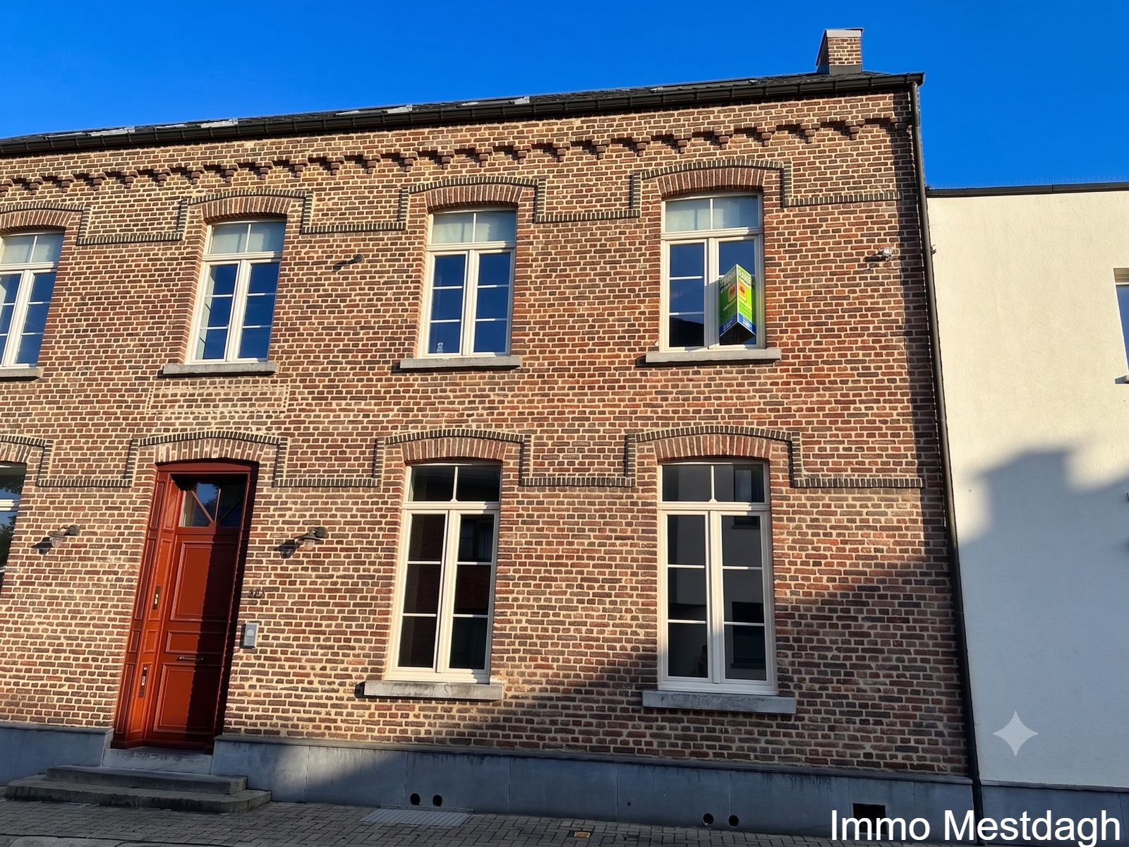 Strak & energiezuinig duplex-appartement met terras in hartje Geetbets - foto 1
