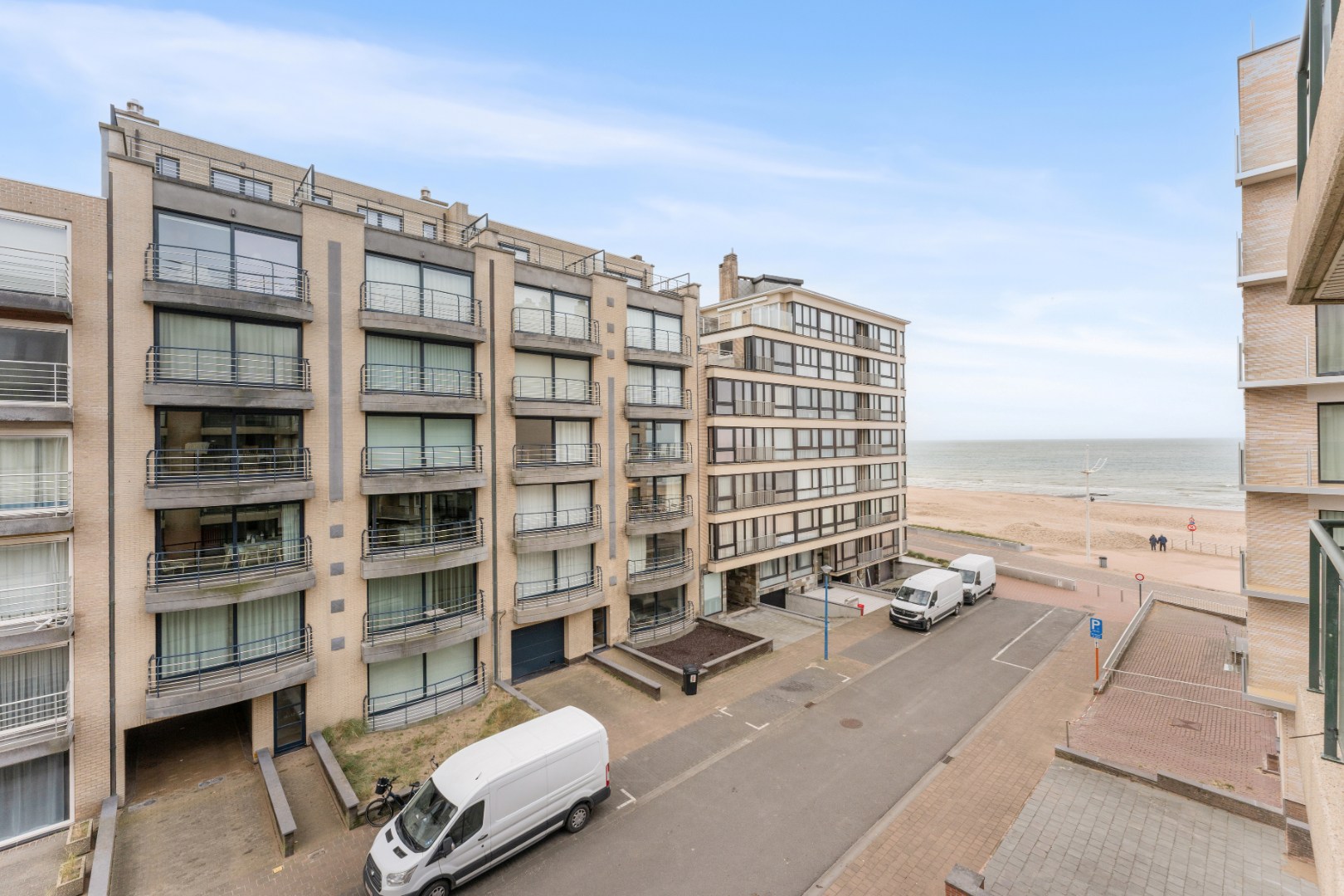 APPARTEMENT MET ZIJDELINGS ZEEZICHT - foto 4