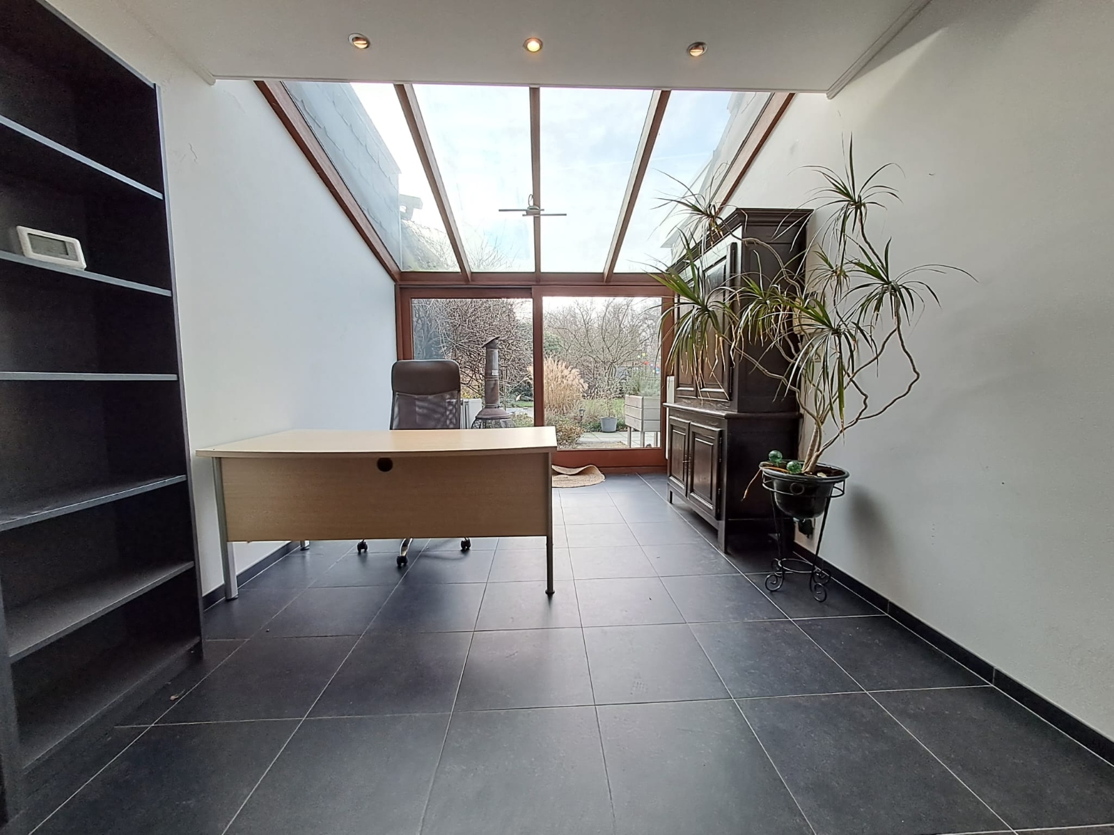 Betaalbare kantoorruimte in het hartje van Overmere - foto 5