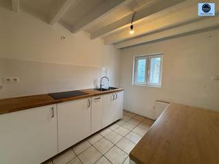 MAISON RUSTIQUE AVEC 3 CHAMBRES À EVERBEEKPrix indicatif : 175 000 euros Cette maison à rafraîchir est située dans la campagne d'Everbeek, près de...