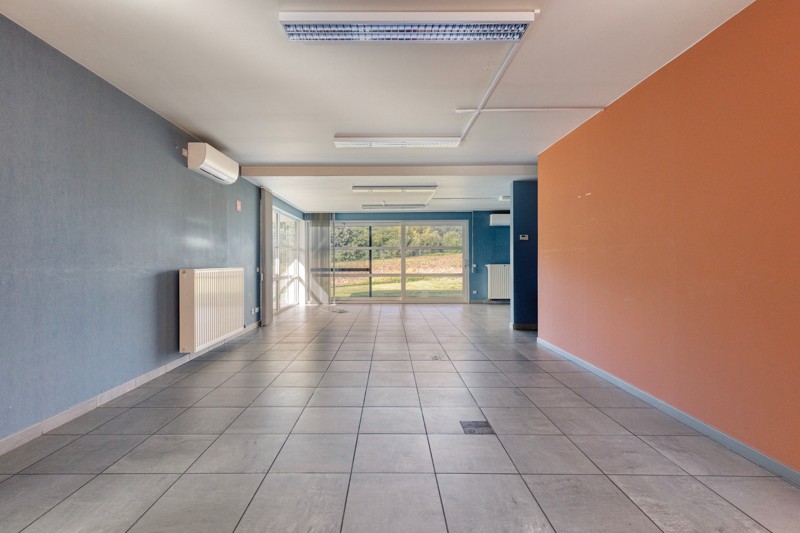 Polyvalente kantoorruimte met 3 slaapkamer appartement TE KOOP in Tielt! - foto 4