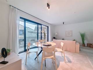 COMFORTABLE STUDIO WITH TERRACE Residence John Martin is located in the Tulpstraat/Klamperstraat in 2060 Antwerp. The name of the residence is a...