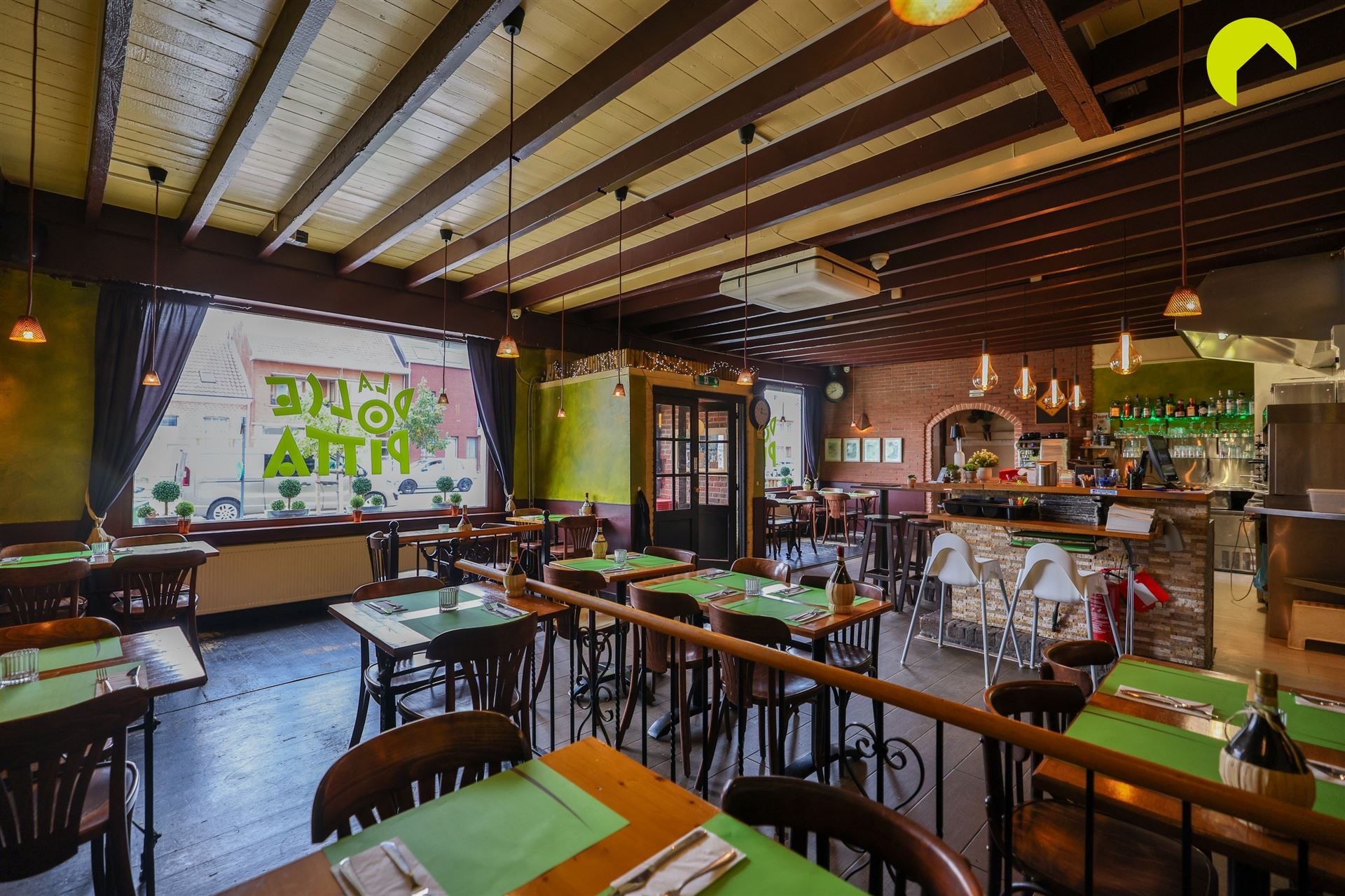 Commercial à vendre à Stabroek avec 3 chambres - photo 4