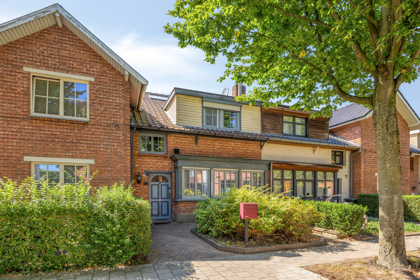 Charmante gezinswoning met zonnige tuin in Edegem - foto 1