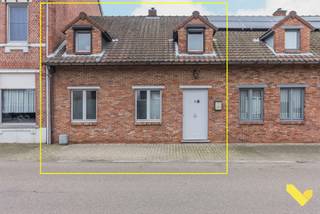 Leuke dorpswoning met 3 slaapkamers.Welkom bij deze charmante woning gelegen in het hart van Gestel Meerhout. Met de juiste hands-on mentaliteit kan...