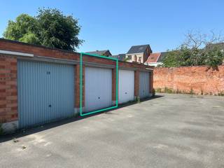 Garage à vendre à Saint-Nicolas