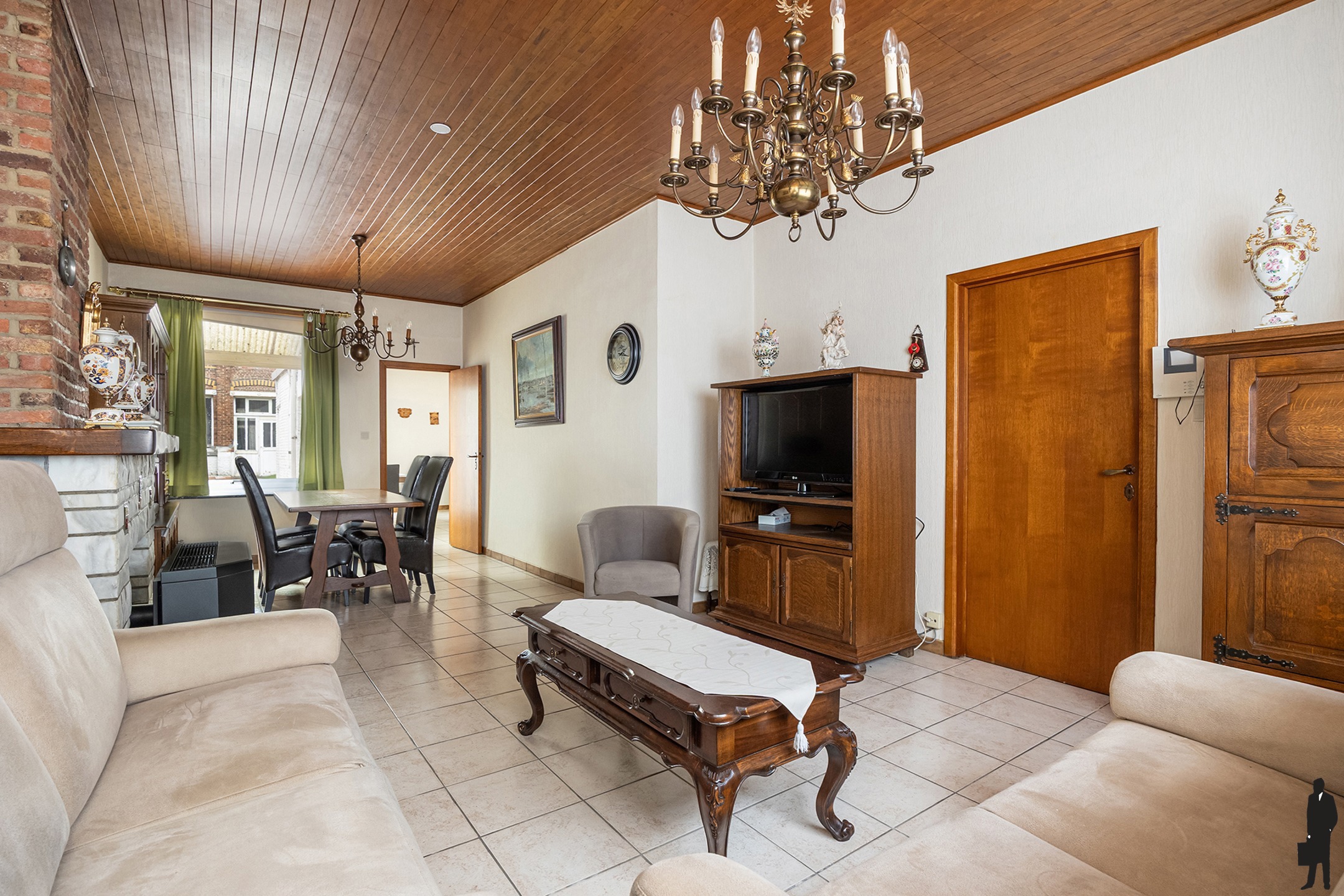 Ruime gezinswoning met tuin &amp; bijgebouw te Hamme  - foto 4