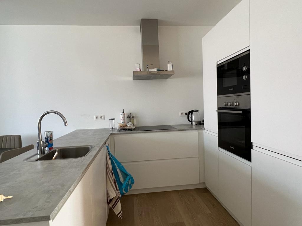 Prachtig, volledig gerenoveerd appartement op toplocatie. - foto 3