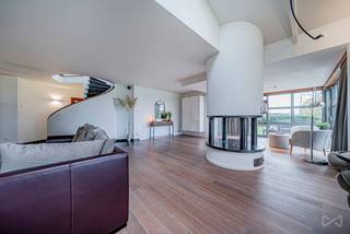 Infos et visites : maxime.l@weinvest.be | 02 315 77 22We Invest a le plaisir de vous présenter cette demeure d’exception, située aux portes de...