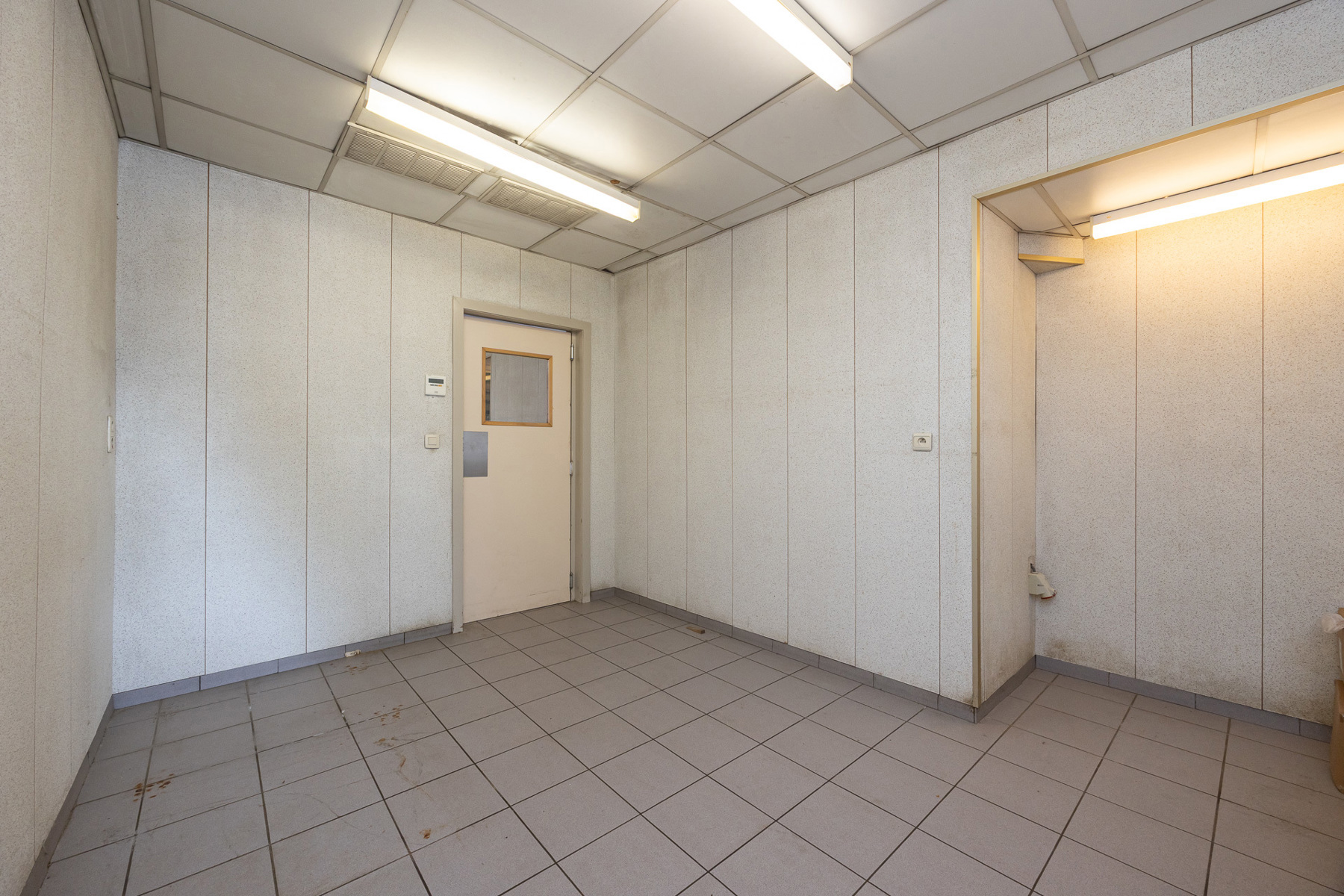 Handelspand met woonst vol potentieel in hartje Turnhout - foto 4