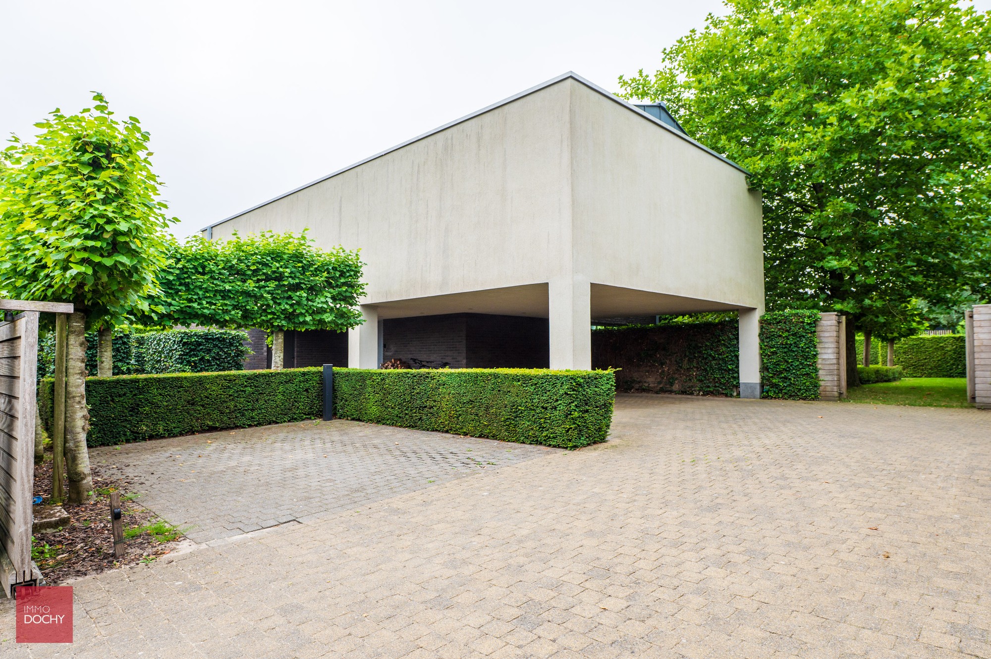 Afgeschermd van het dorpszicht tijdloze ruime VILLA met landelijk verzicht | Durmstraat - foto 1